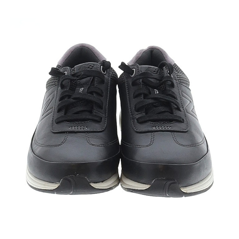 Women's New Balance Walking Shoes - Sz 9